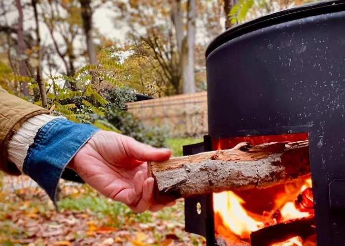 De Boskeet A Rustic Forest Cottage, Private Forest Garden And Dogs Welcome Holiday home *