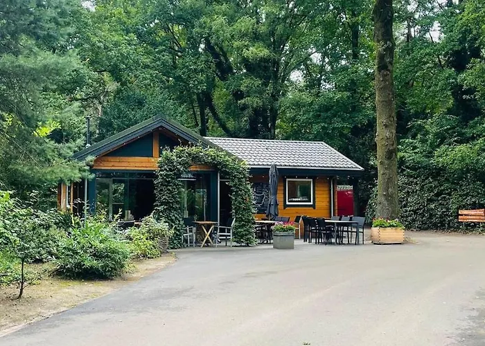 De Boskeet A Rustic Forest Cottage, Private Forest Garden And Dogs Welcome Holiday home Meijel
