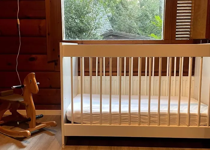 Hébergement de vacances De Boskeet A Rustic Forest Cottage, Private Forest Garden And Dogs Welcome *